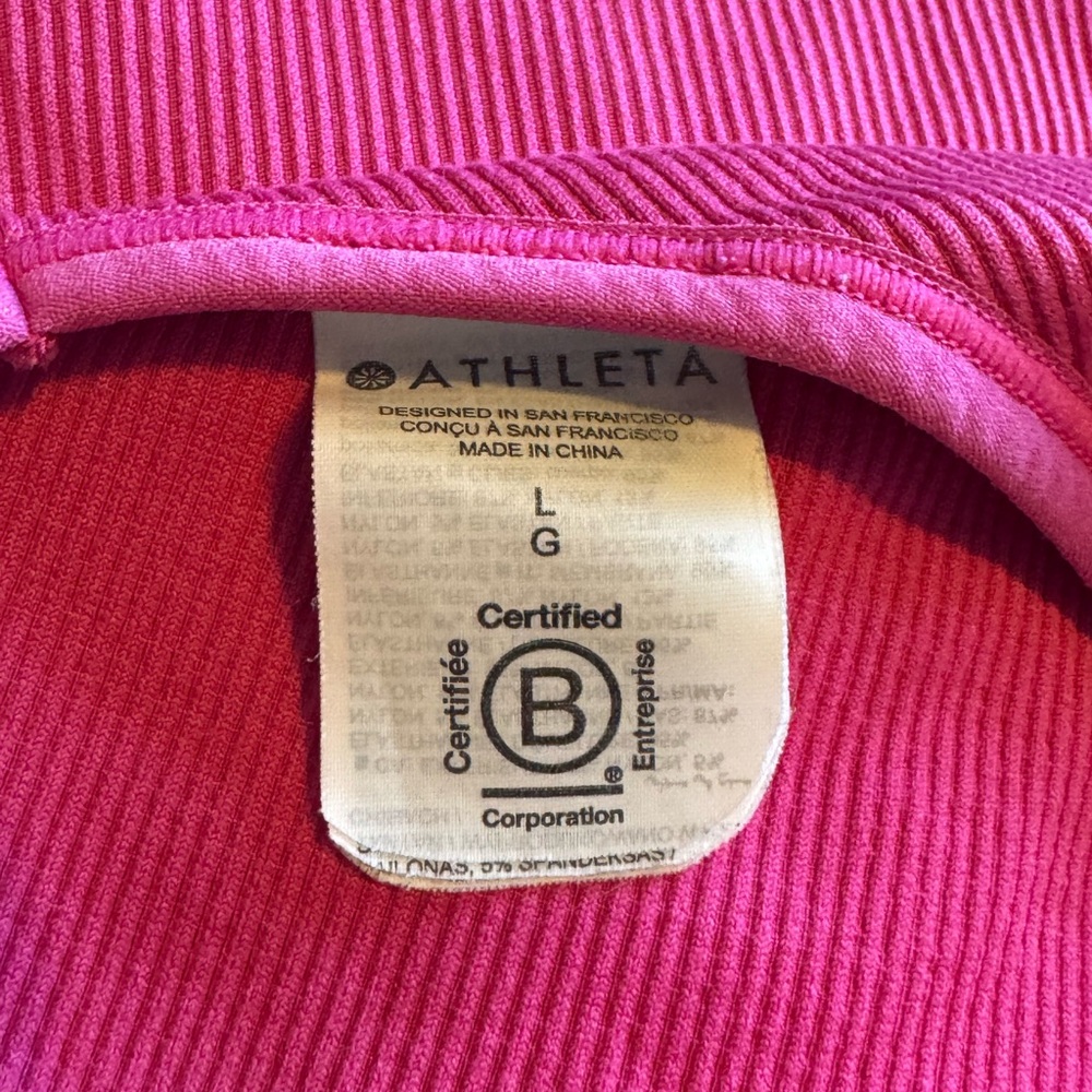 Athleta Fuchsia Ribbed Top - Picture 3 of 3